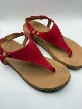Vionic Red Kirra ll Thong Sandals